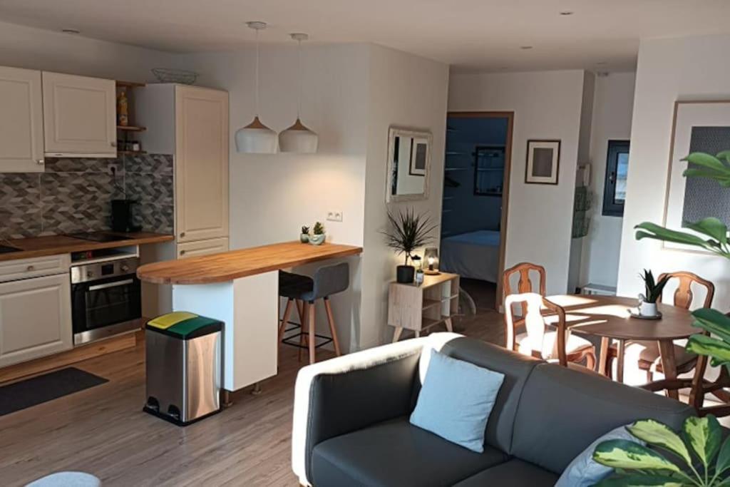 Le Kennedy 3 - Appartement Proche Hopital Chateauroux Exterior photo