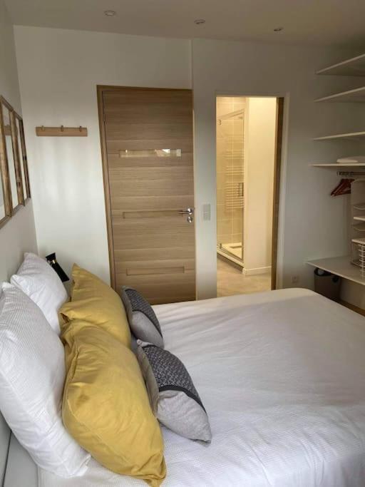 Le Kennedy 3 - Appartement Proche Hopital Chateauroux Exterior photo
